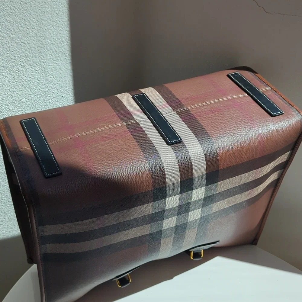 ✨ Burberry Bag MD Freya Tote Bag CL5 ✨** - Picture 14 of 17